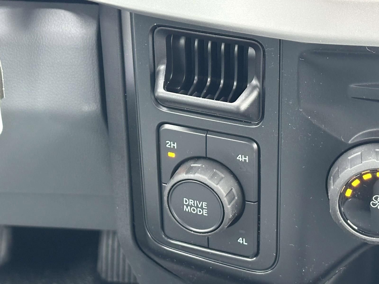 New 2025 Ford F250 XL image 16