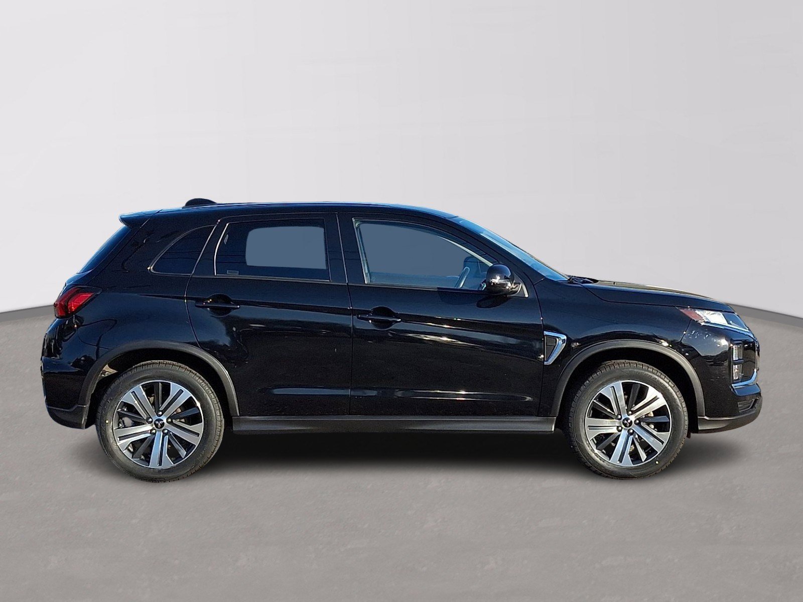 Used 2024 Mitsubishi Outlander Sport SE image 7