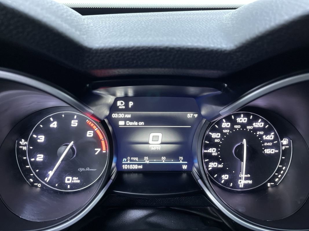 Used 2020 Alfa Romeo Stelvio w/ Cold Weather Package image 20