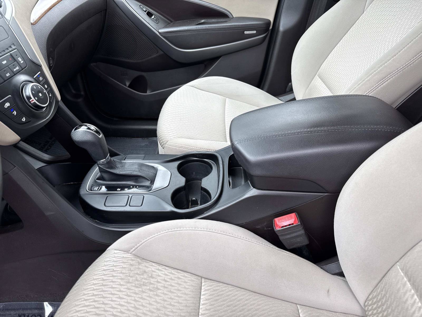 Used 2014 Hyundai Santa Fe Sport AWD/4WD image 20