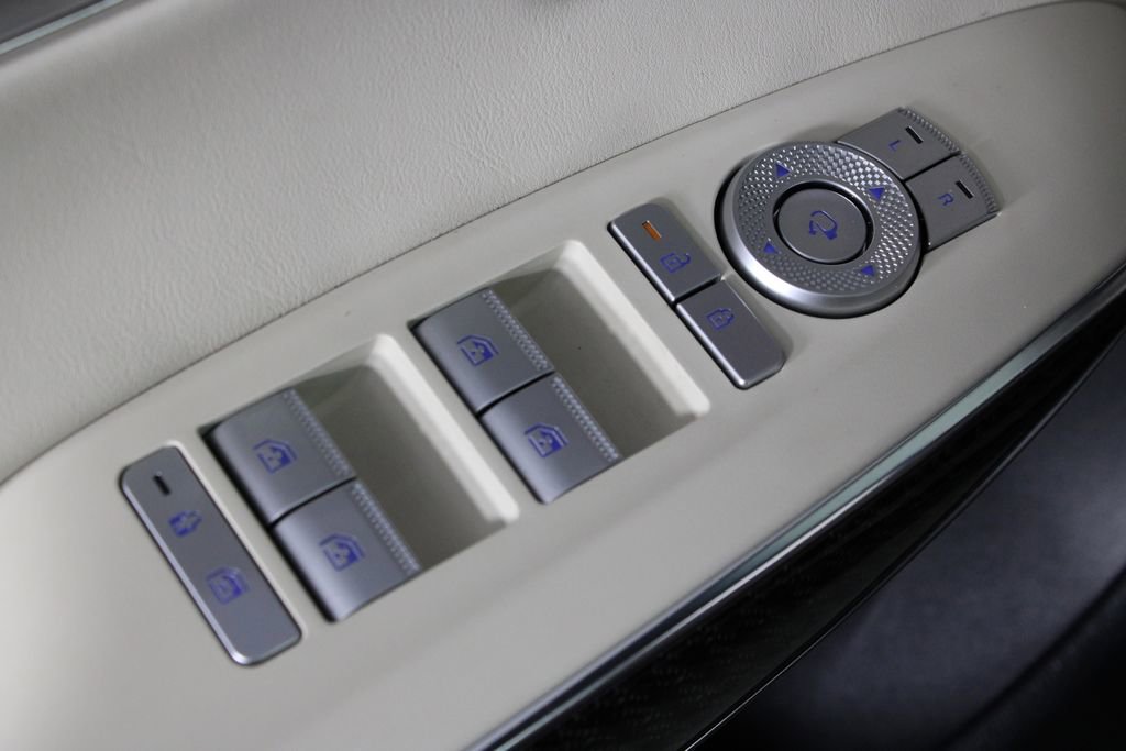 Used 2026 Genesis GV70 3.5T Sport Prestige image 24