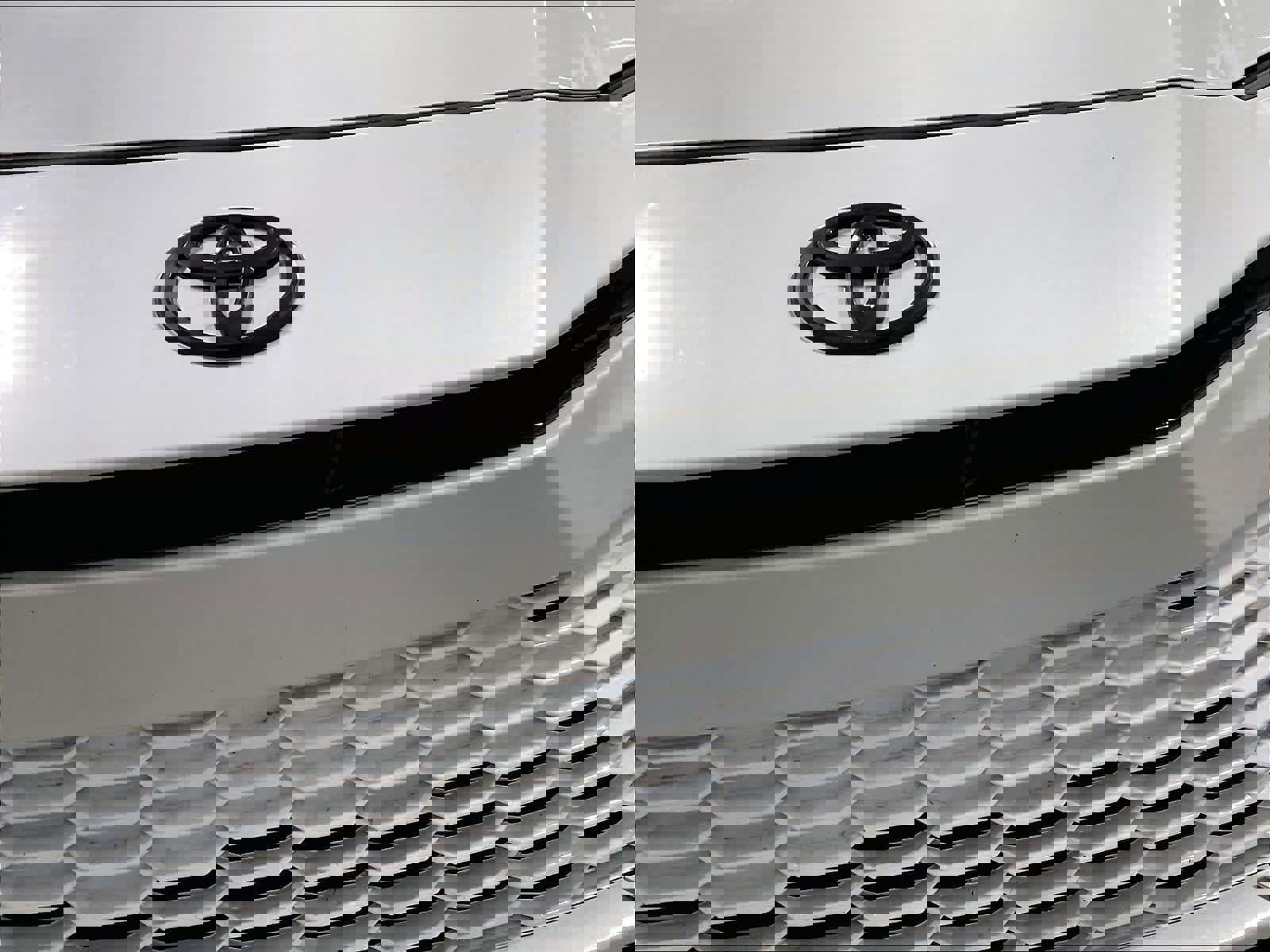 Certified 2025 Toyota Camry XSE FWD image 32