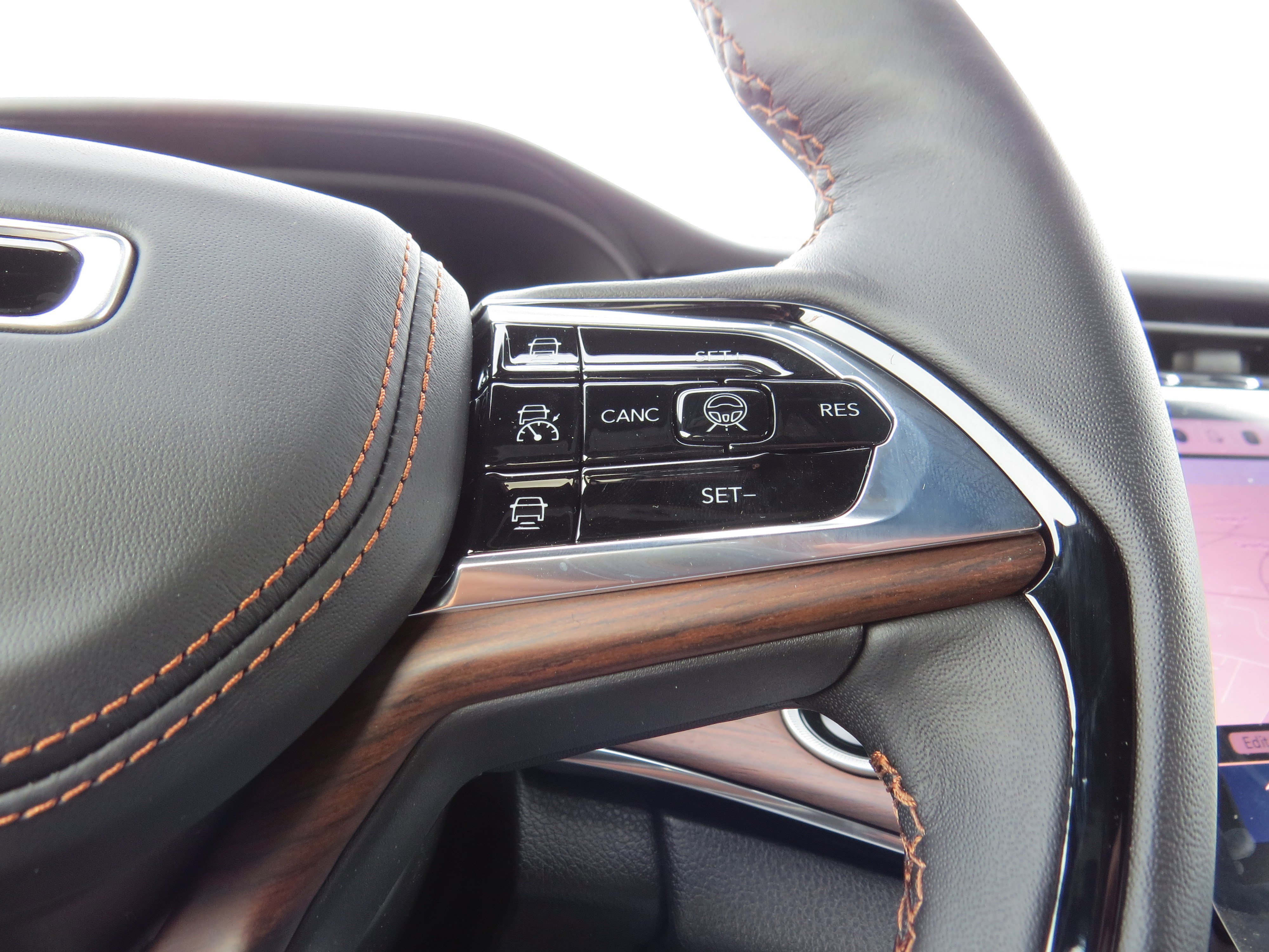 New 2025 Jeep Grand Cherokee Summit image 23