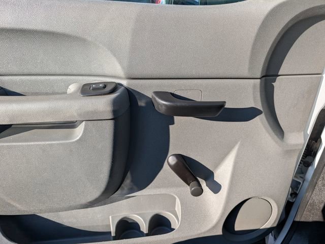 Used 2014 Chevrolet Silverado 2500 W/T AWD/4WD image 13