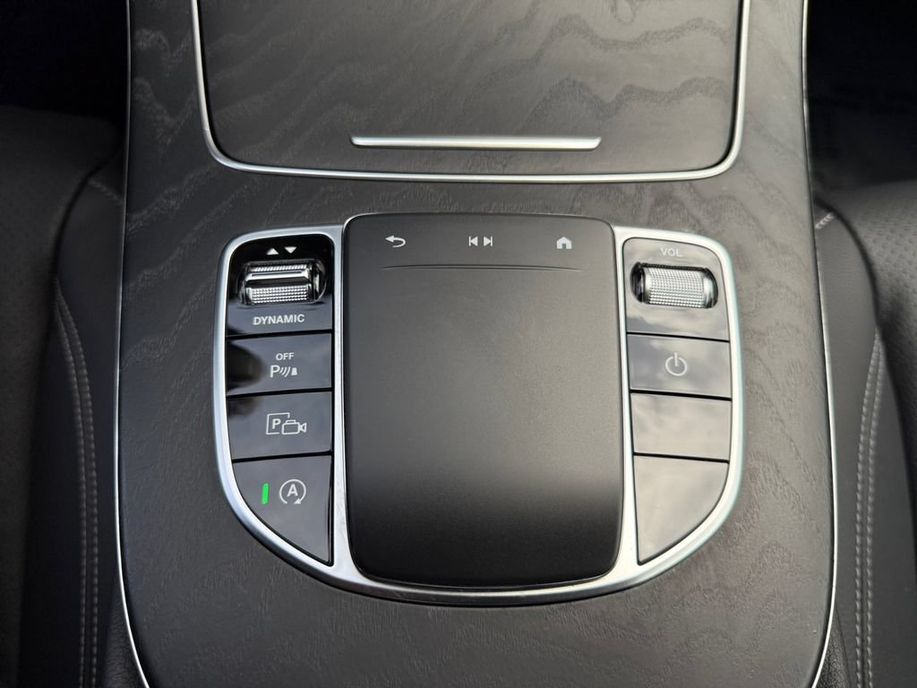Used 2023 Mercedes-Benz E 350 4MATIC Sedan image 18