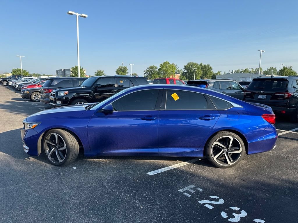 Used 2019 Honda Accord Sport image 7