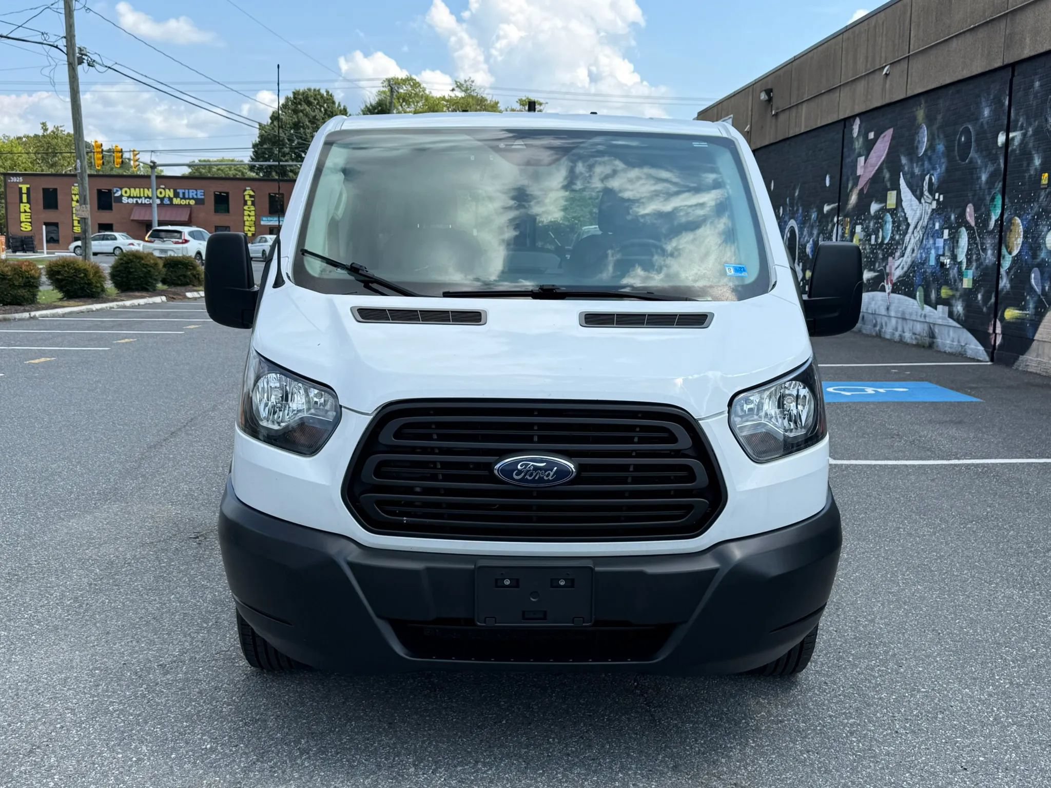 Used 2019 Ford Transit 250 148 Low Roof RWD image 2