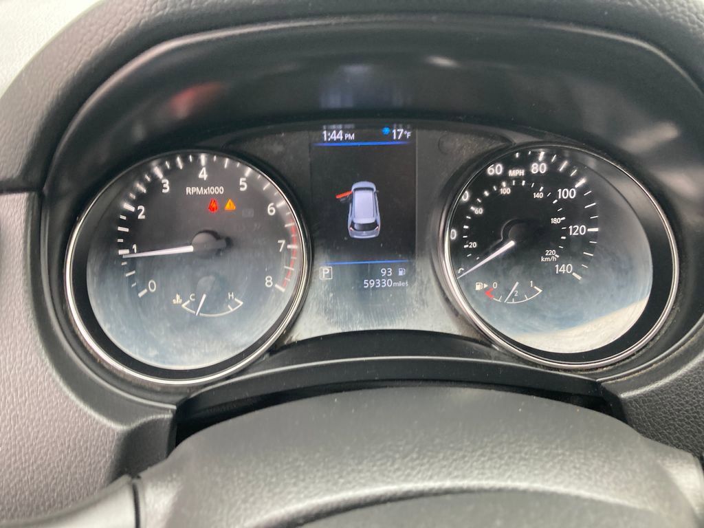 Used 2019 Nissan Rogue SV w/ Premium Package image 19