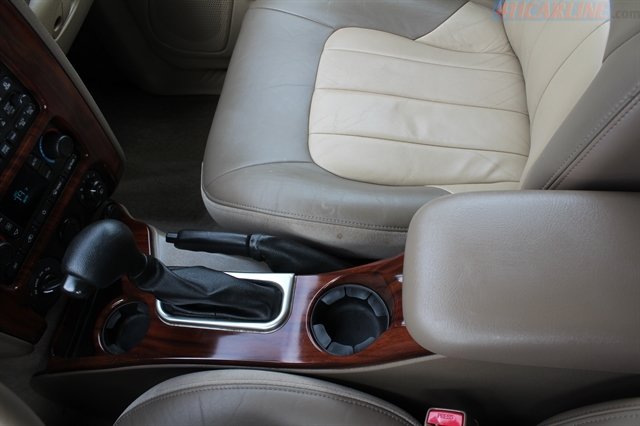Used 2004 GMC Envoy SLT AWD/4WD image 10