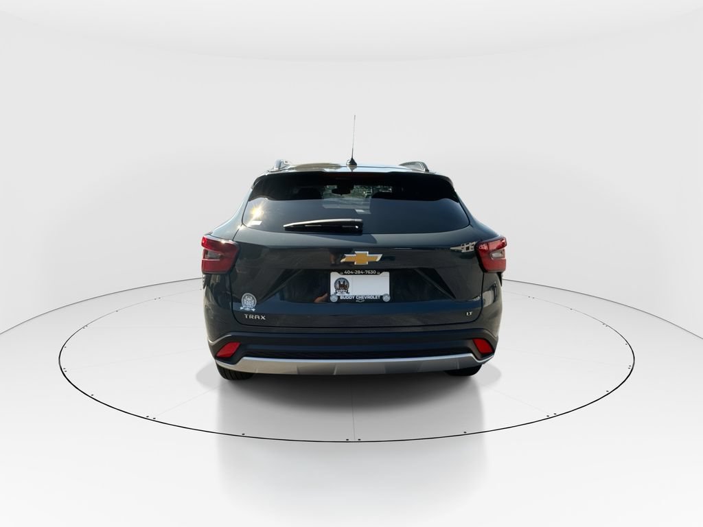 New 2026 Chevrolet Trax LT w/ LT Convenience Package FWD image 7