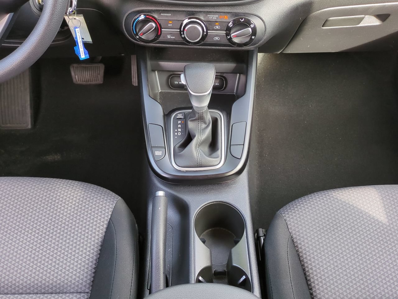Certified 2025 Kia Soul LX w/ LX Technology Package FWD image 19