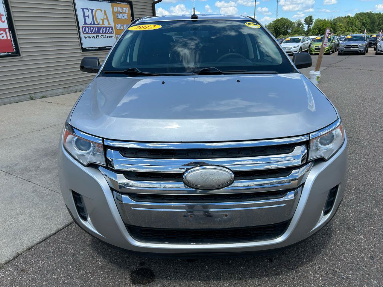 Used 2012 Ford Edge SE FWD image 2