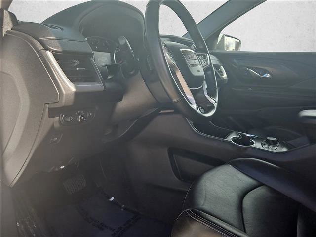 Used 2024 GMC Terrain SLT image 10