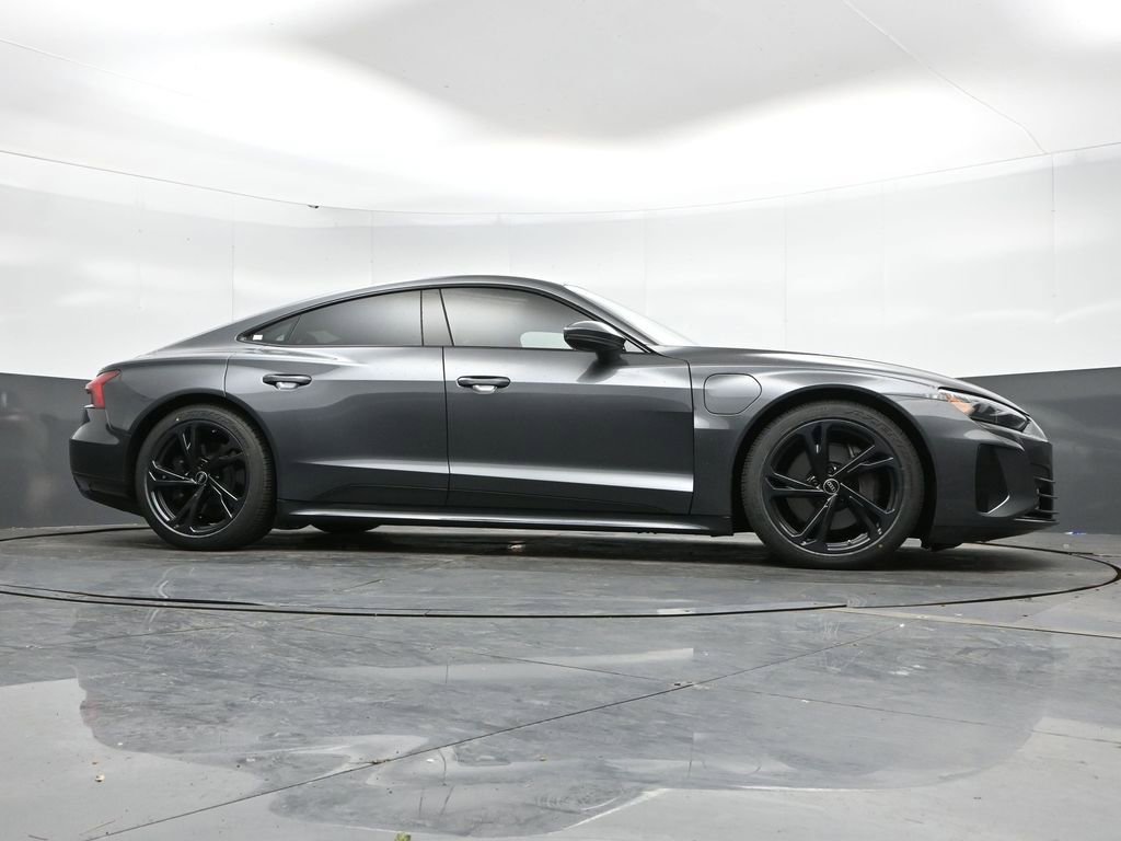 Used 2023 Audi e-tron GT Premium Plus AWD/4WD image 45