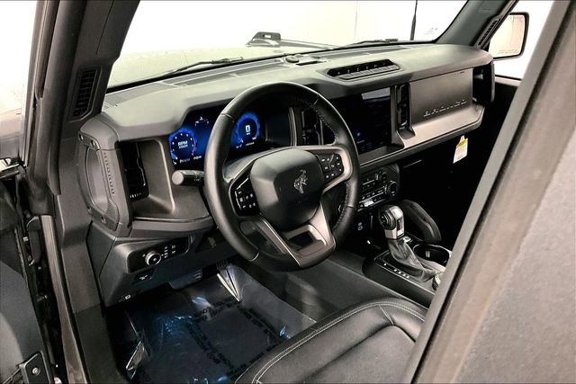 Used 2025 Ford Bronco Badlands AWD/4WD image 15
