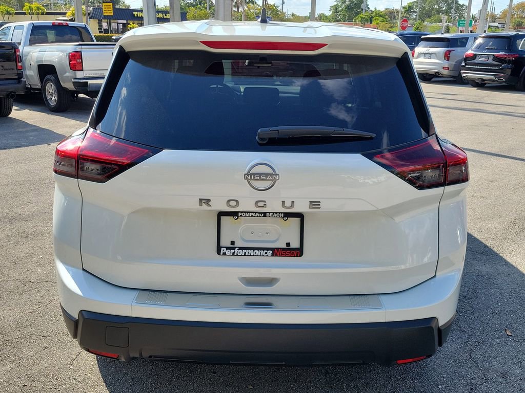 New 2026 Nissan Rogue SV FWD image 6