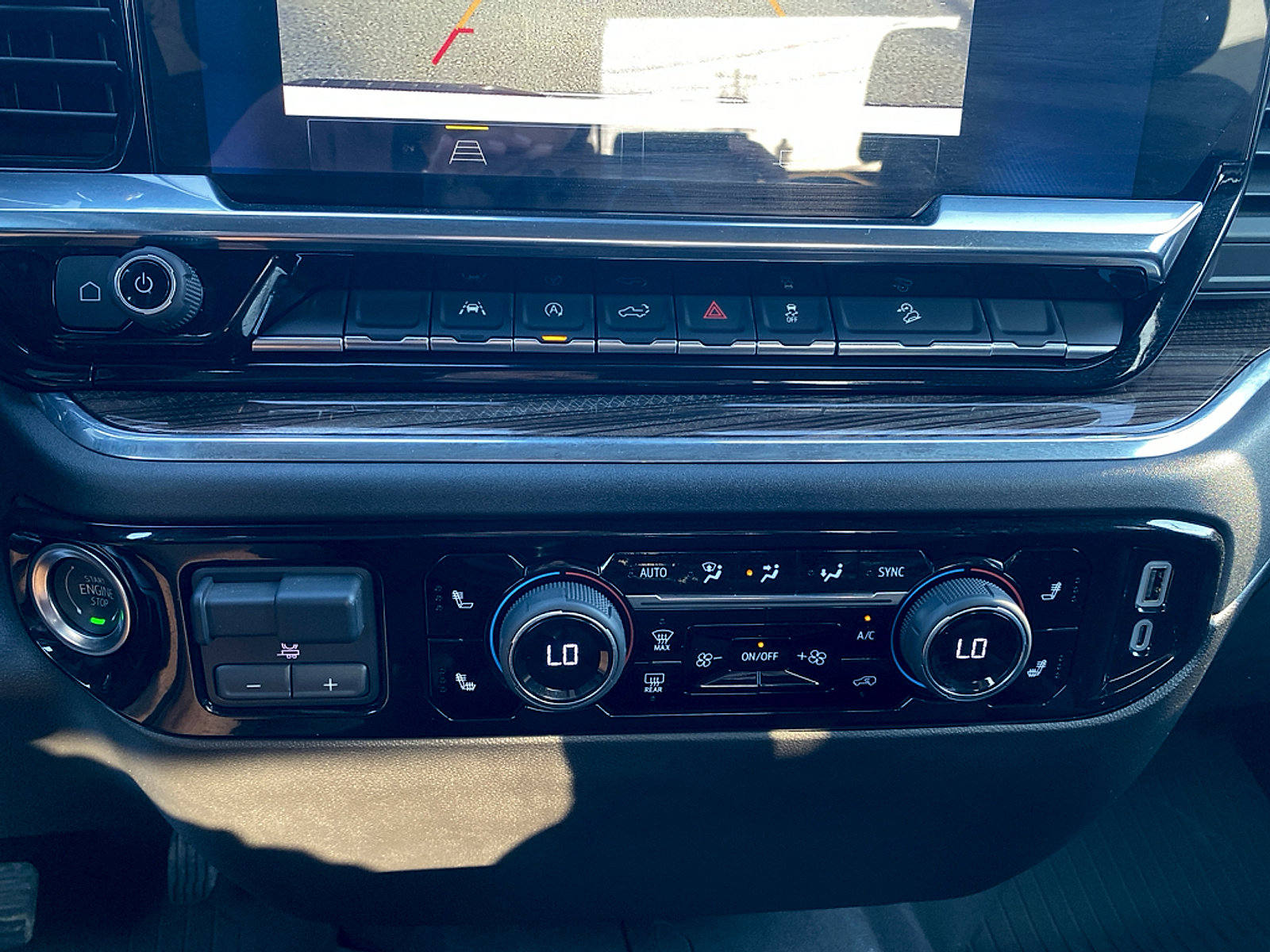 New 2025 Chevrolet Silverado 1500 LT AWD/4WD image 35