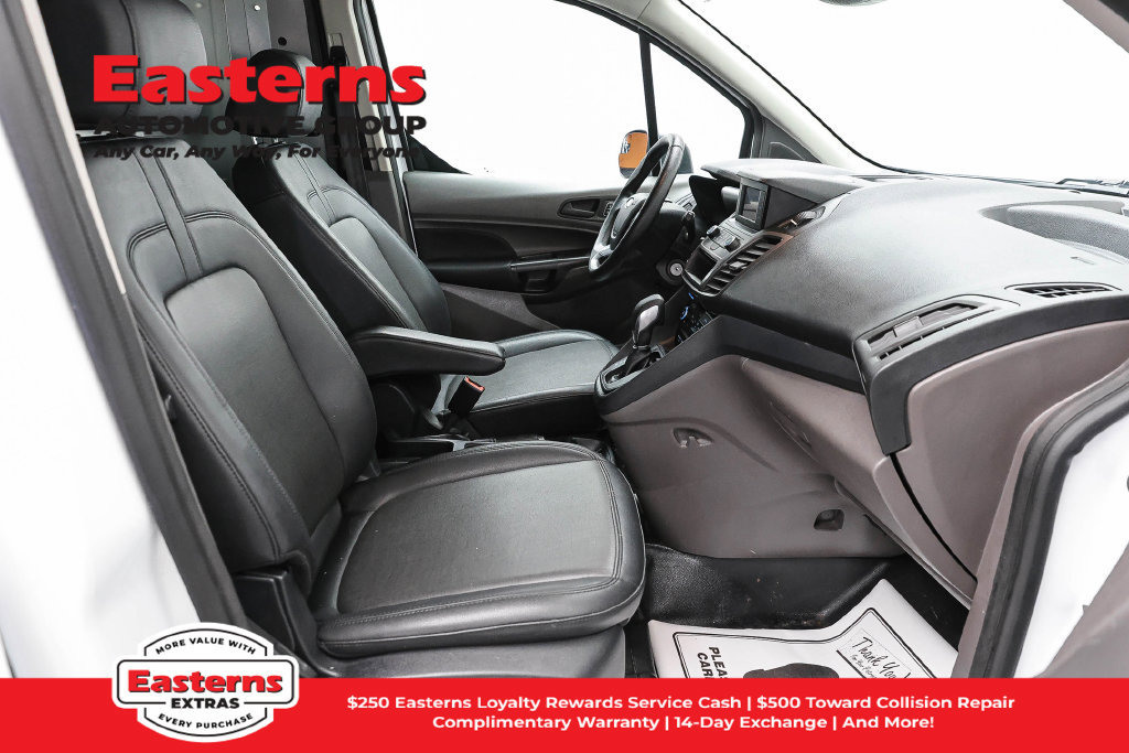 Used 2022 Ford Transit Connect XL FWD image 24