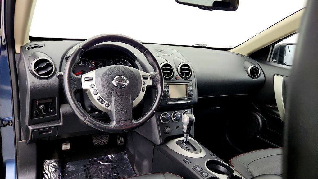 Used 2013 Nissan Rogue SL AWD/4WD image 13