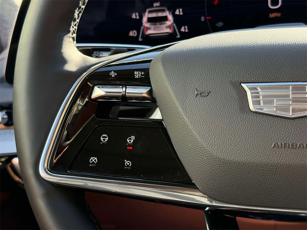 Used 2025 Cadillac Optiq Sport 2 w/ LPO, Floor Liner Package image 30