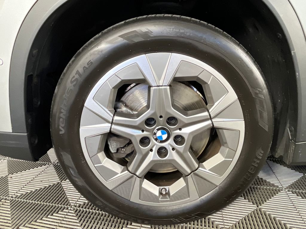 Used 2023 BMW X1 xDrive28i w/ Convenience Package AWD/4WD image 17