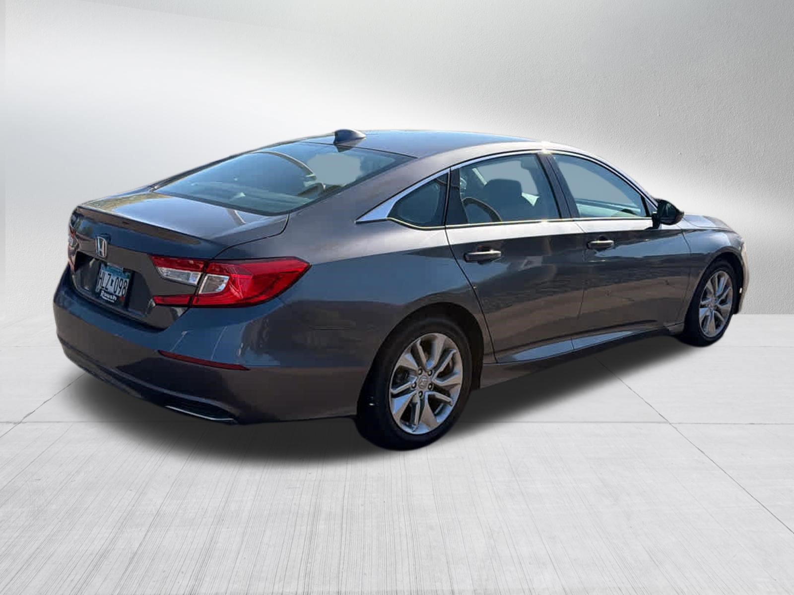 Used 2018 Honda Accord LX image 5