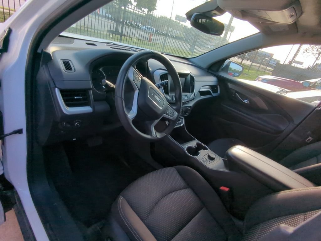 Used 2022 GMC Terrain SLE w/ Driver Convenience Package AWD/4WD image 7