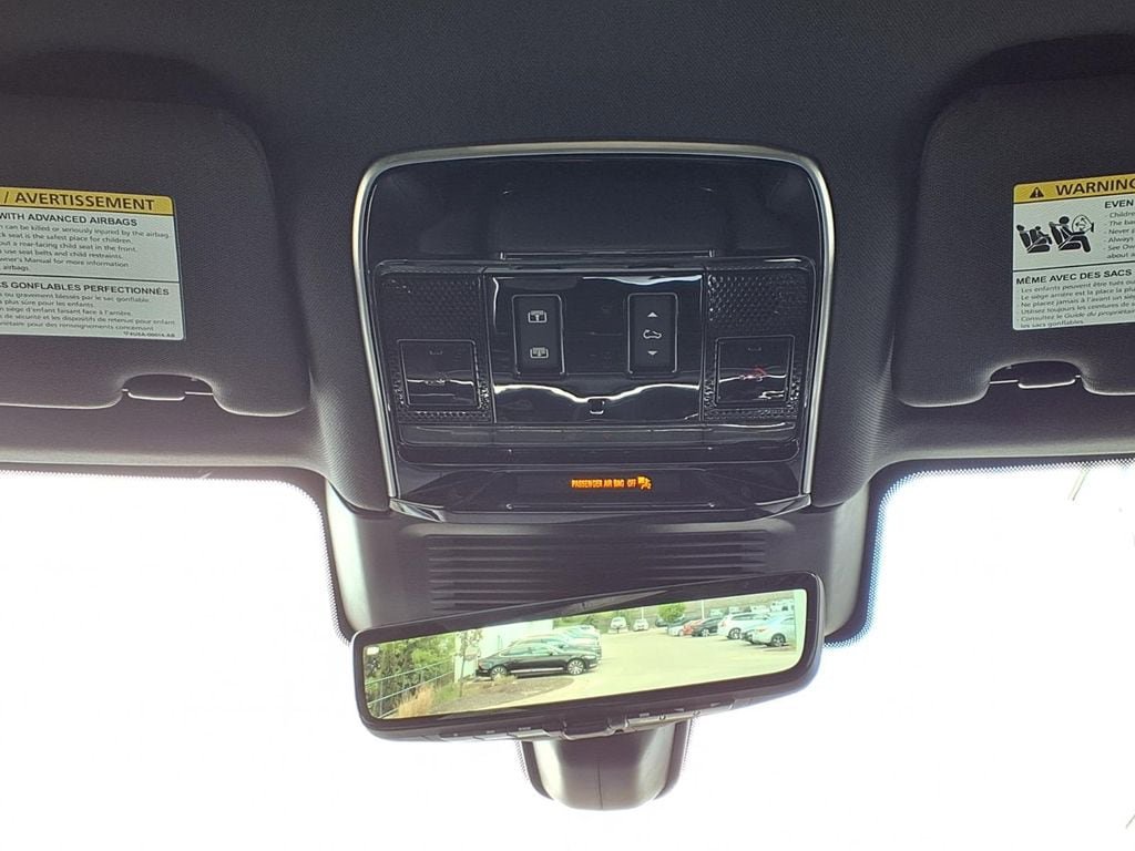 Certified 2023 Land Rover Range Rover SE AWD/4WD image 23