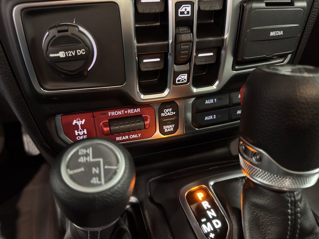 New 2026 Jeep Wrangler Unlimited Rubicon AWD/4WD image 34