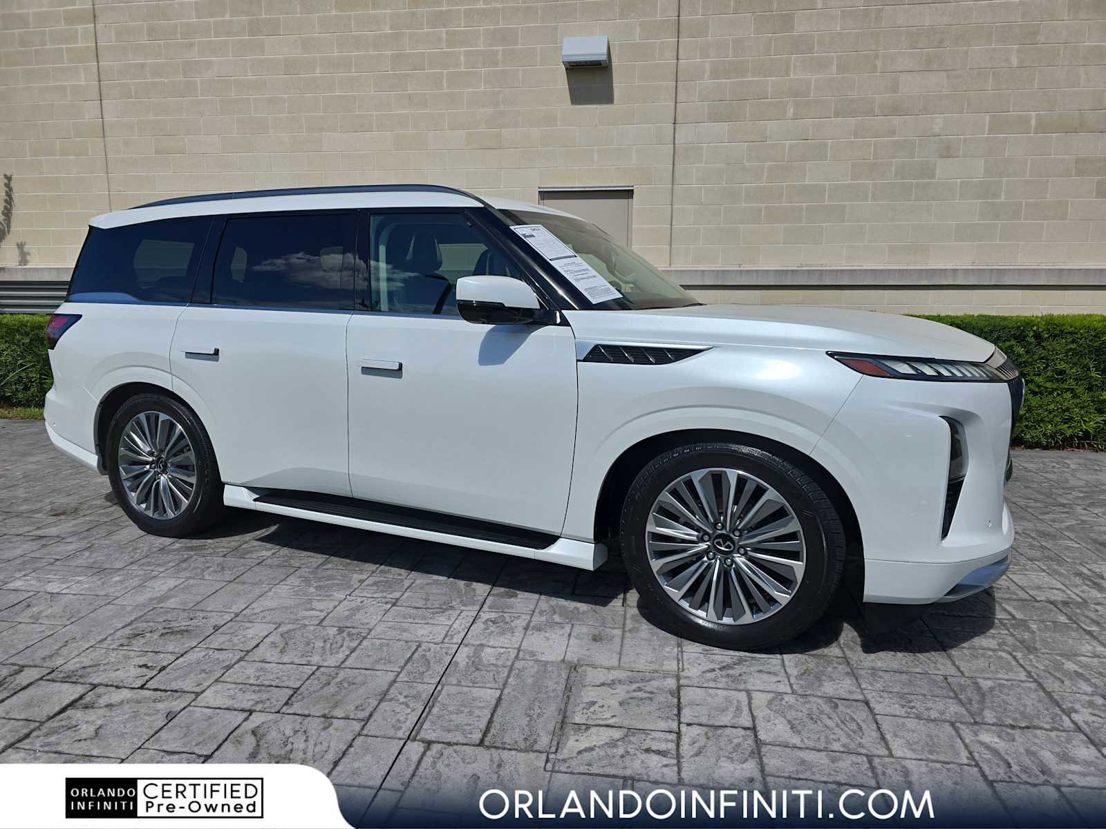 Certified 2025 INFINITI QX80 Sensory