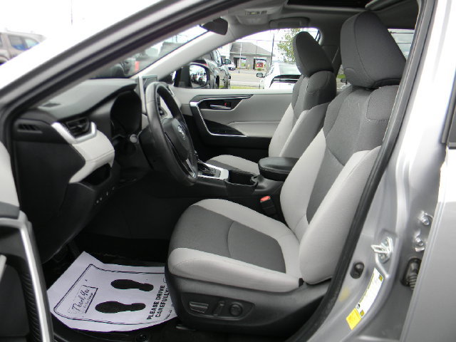 Certified 2024 Toyota RAV4 XLE w/ Convenience Package AWD/4WD image 19