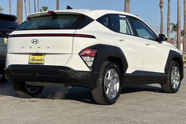 Certified 2026 Hyundai Kona SE image 4
