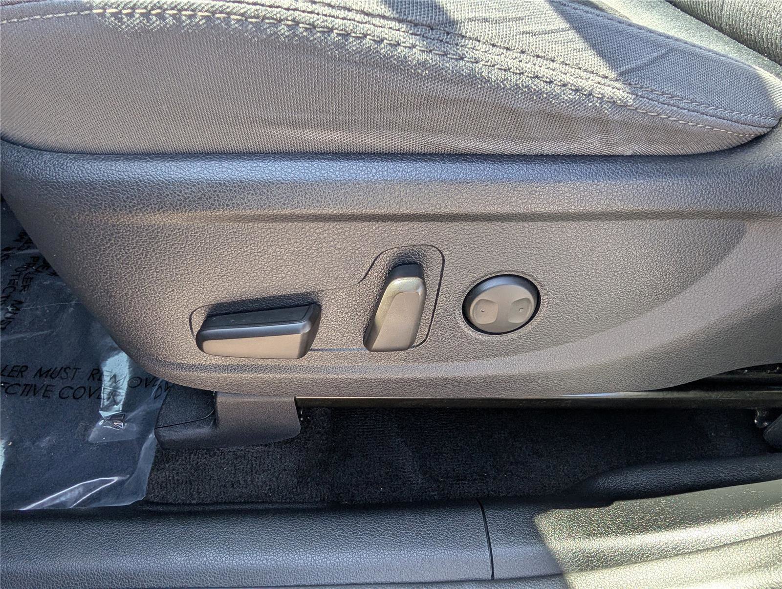 Used 2020 Hyundai Santa Fe SEL w/ Cargo Package AWD/4WD image 19