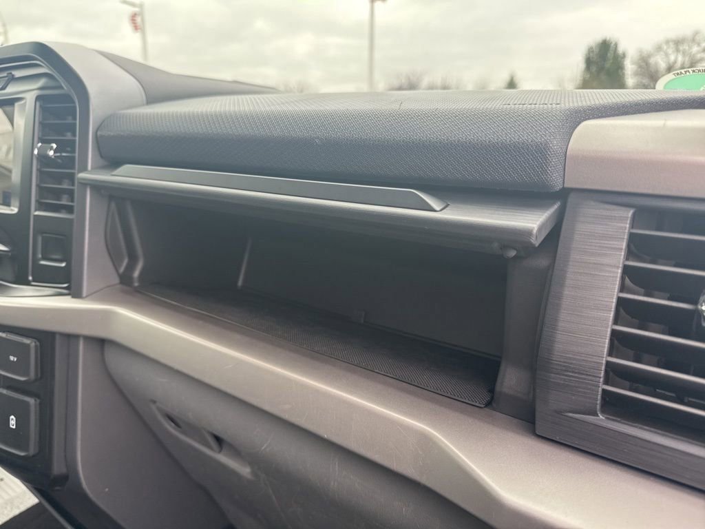 Used 2022 Ford F150 XLT w/ XTR Package image 48