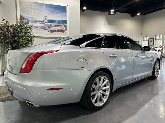 Used 2011 Jaguar XJ RWD image 29