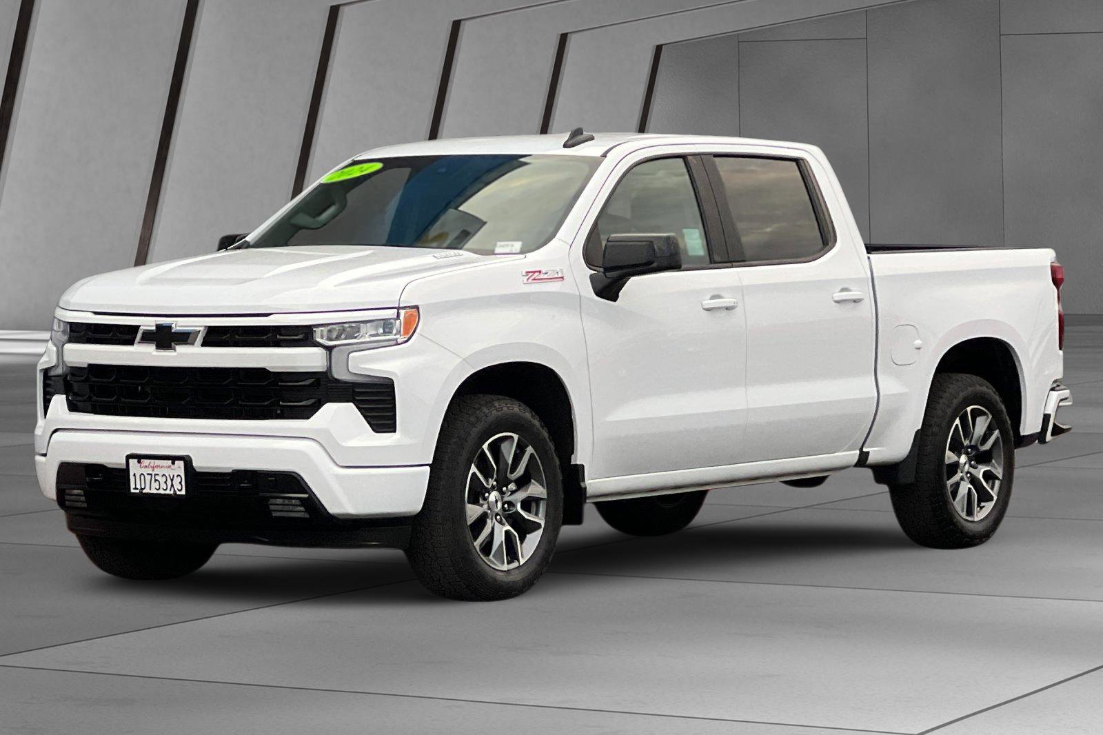 Used 2024 Chevrolet Silverado 1500 RST w/ Z71 Off-Road Package image 8