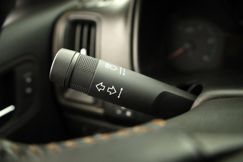 Used 2021 GMC Canyon AT4 w/ Driver Alert Package image 27