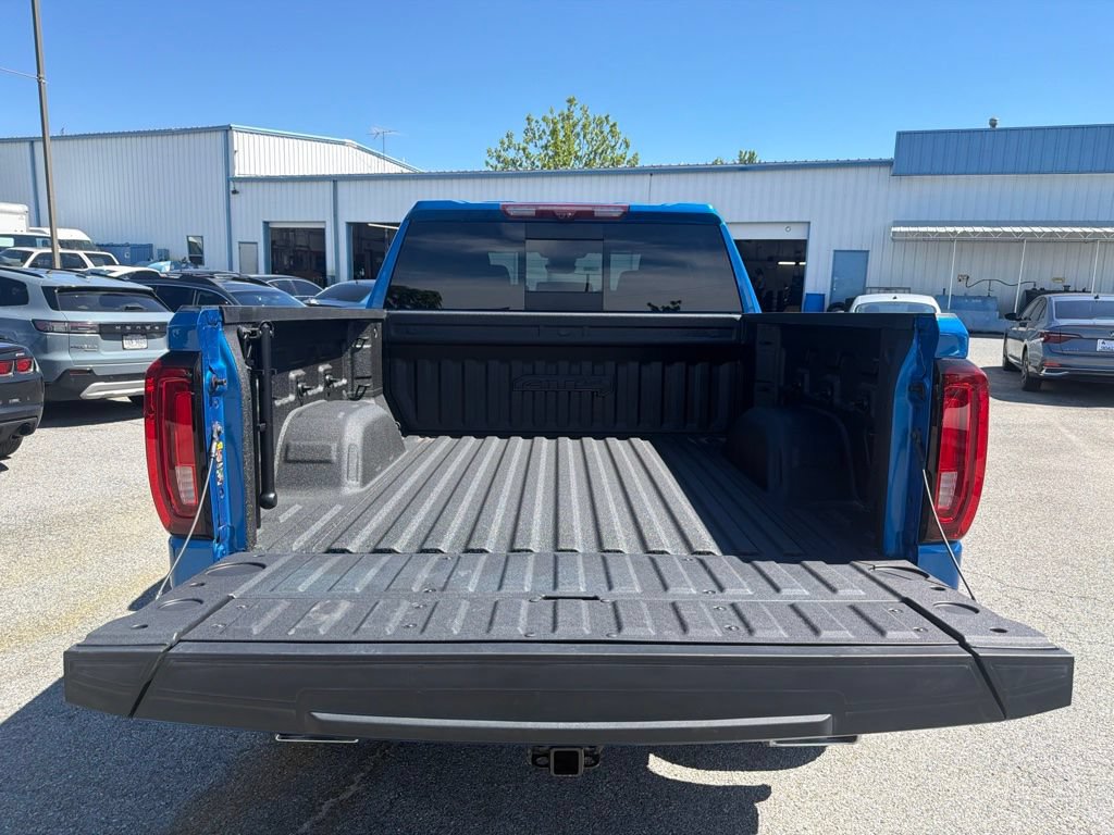 Used 2022 GMC Sierra 1500 AT4 w/ AT4 Premium Package AWD/4WD image 14