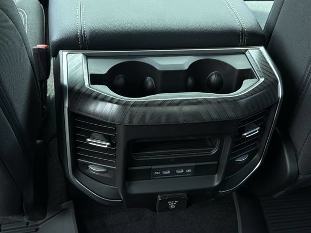 New 2026 RAM 1500 Big Horn AWD/4WD image 17