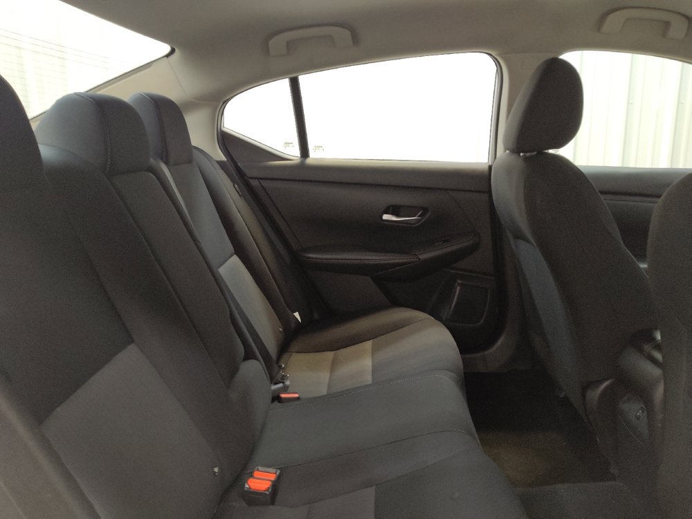 Used 2022 Nissan Sentra SV FWD image 19