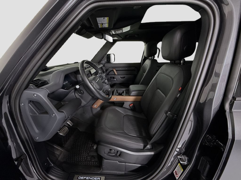 Certified 2024 Land Rover Defender 110 X AWD/4WD image 19