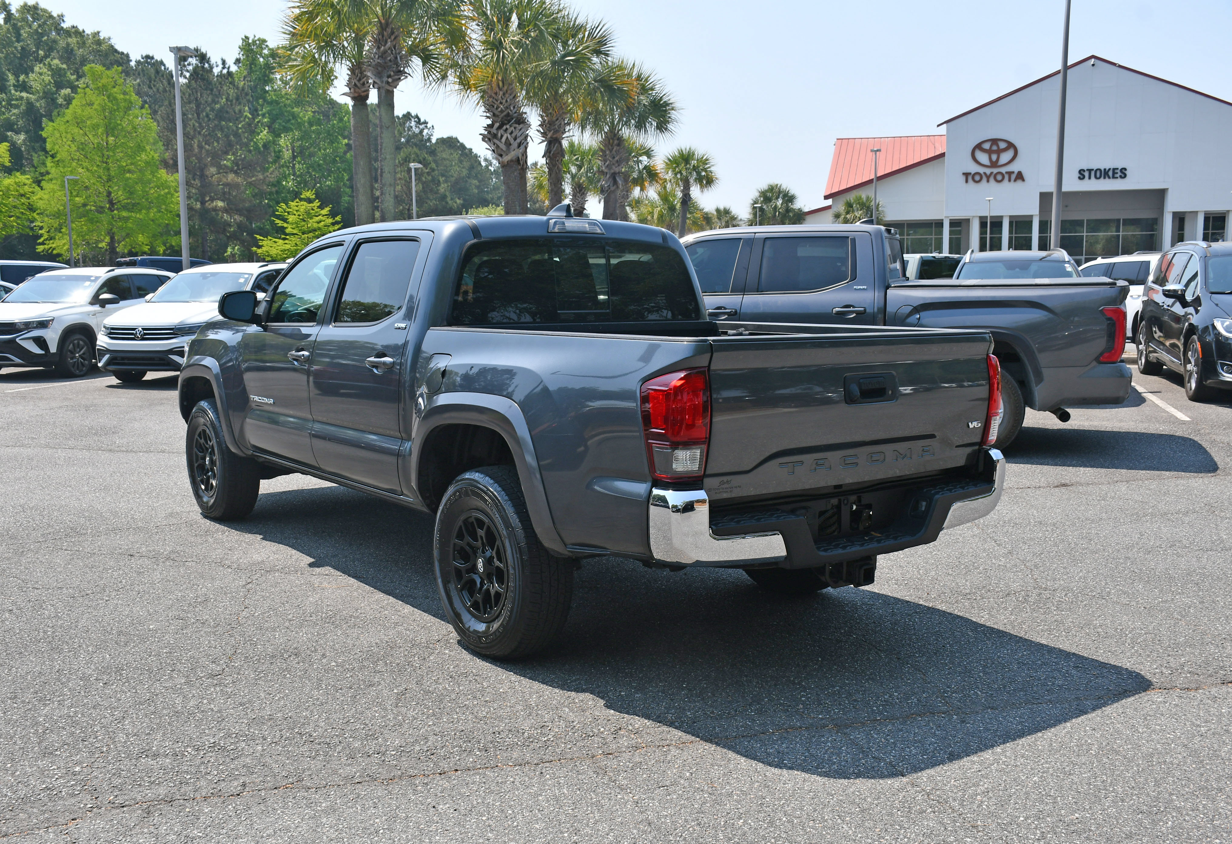 Certified 2021 Toyota Tacoma SR5 RWD image 3