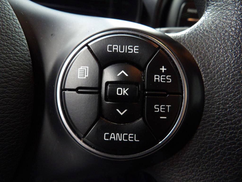 Used 2022 Kia Soul LX w/ Technology Package FWD image 41