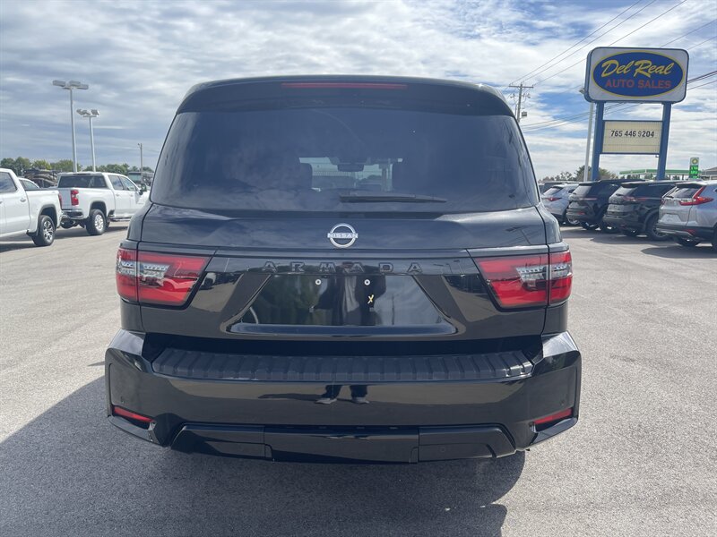 Used 2021 Nissan Armada Platinum w/ Captain's Chairs Package AWD/4WD image 4