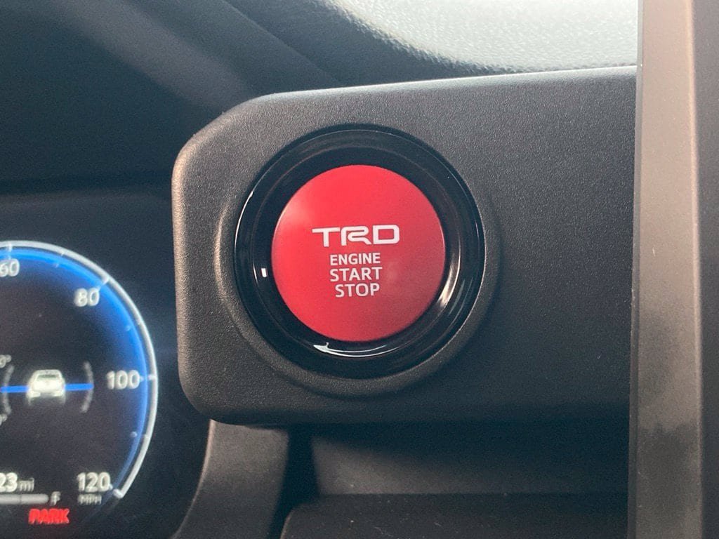 Used 2024 Toyota Tacoma TRD Sport AWD/4WD image 19