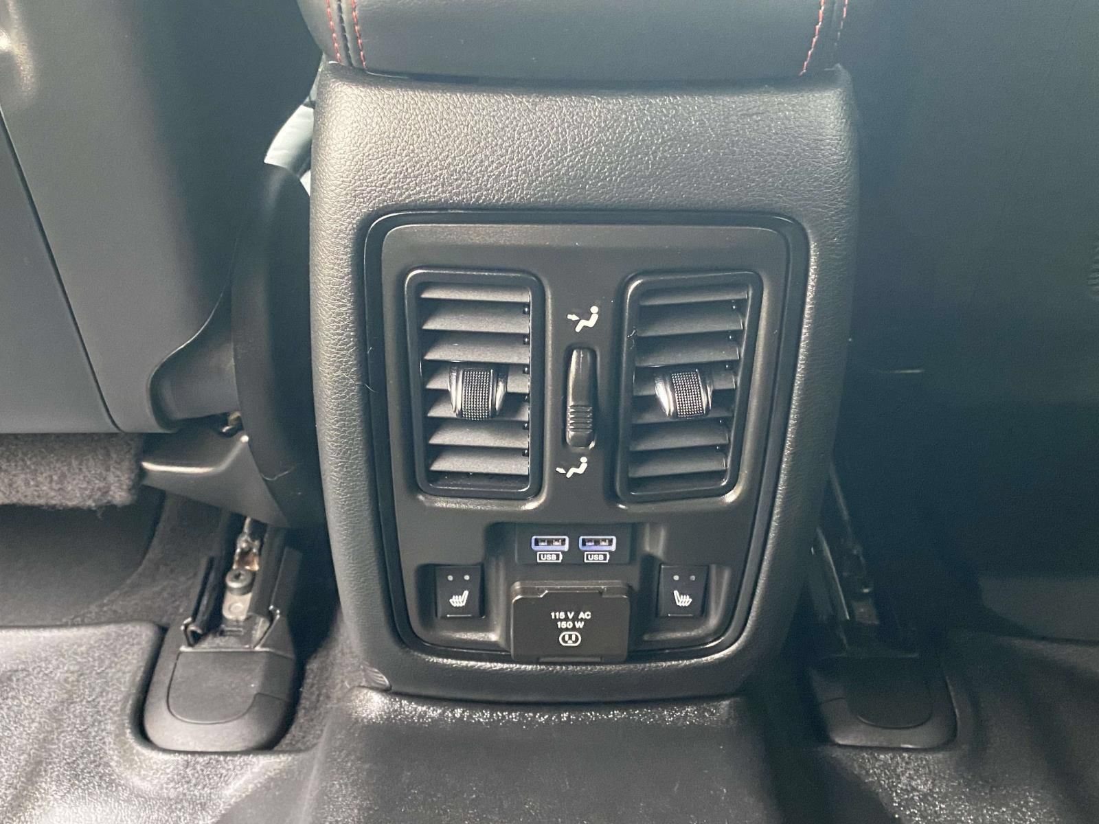 Used 2024 Dodge Durango R/T RWD image 12