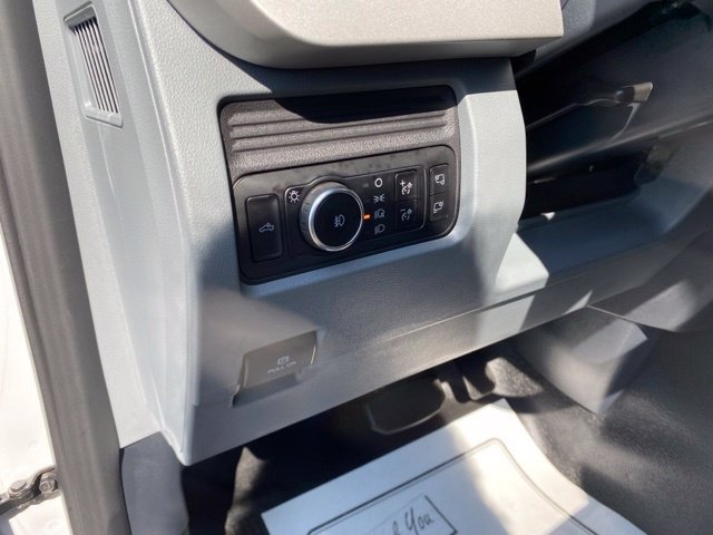 Used 2026 Ford F350 XLT w/ 360-Degree Camera Package AWD/4WD image 24