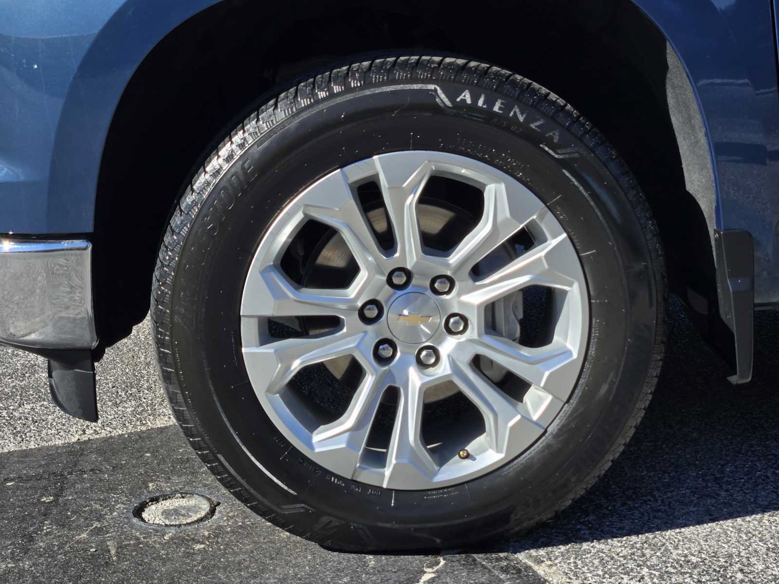 Certified 2024 Chevrolet Silverado 1500 LTZ RWD image 12