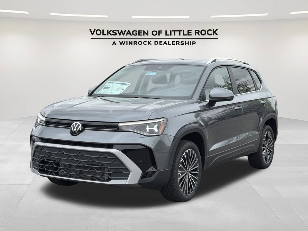 New 2026 Volkswagen Taos SE FWD image 1