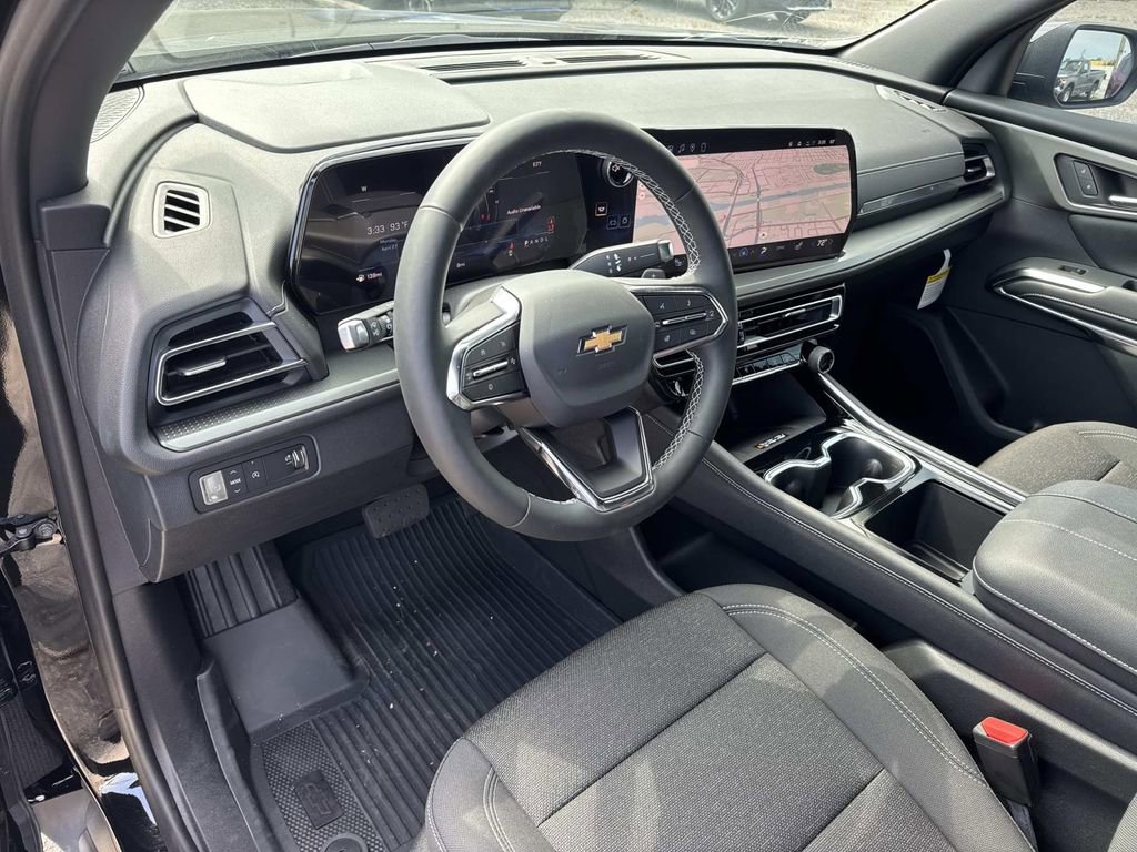 New 2026 Chevrolet Traverse LT FWD image 17